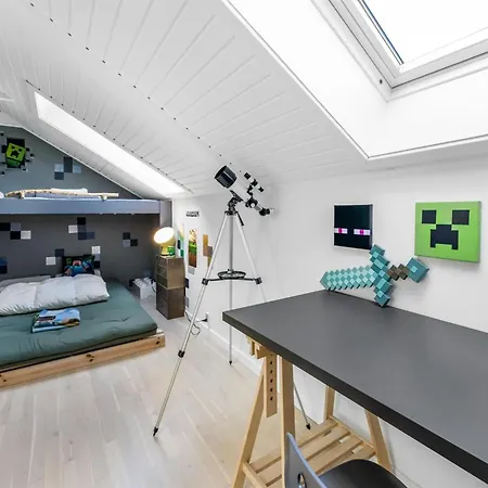 Ferienhaus Hughe - 1-3km From The Sea By Interhome *