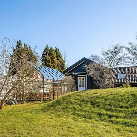 Hughe - 1-3km From The Sea By Interhome * Græsted