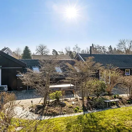 Feriehus Hughe - 1-3km From The Sea By Interhome *